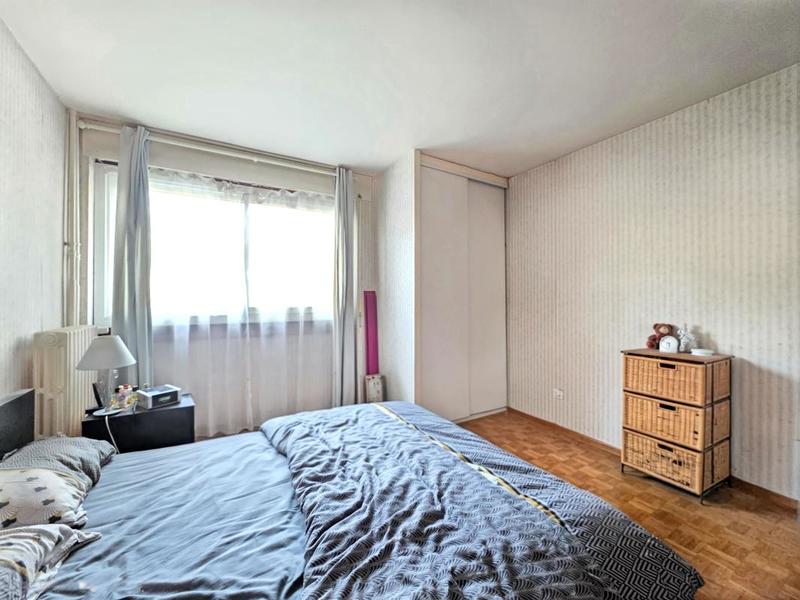 Appartement - 81 m² - 3 pièces