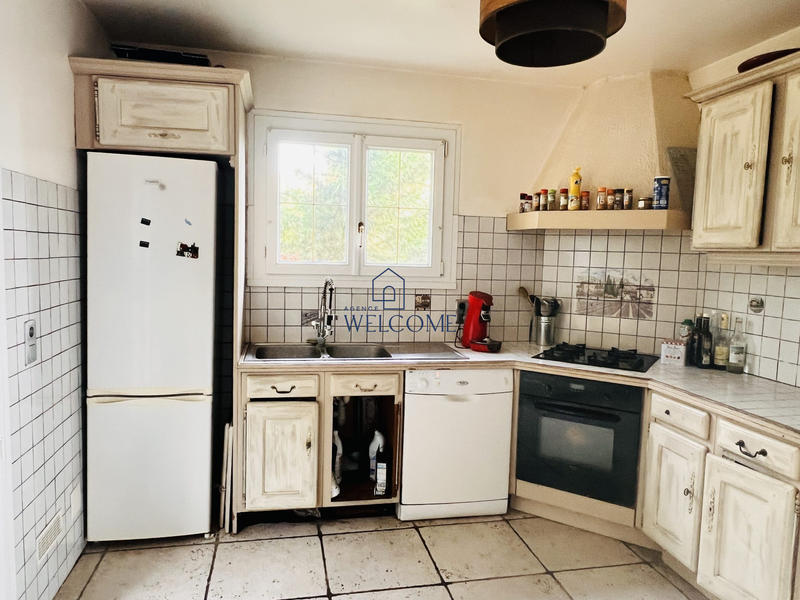 Maison traditionnelle - 80 m² - 4 pièces