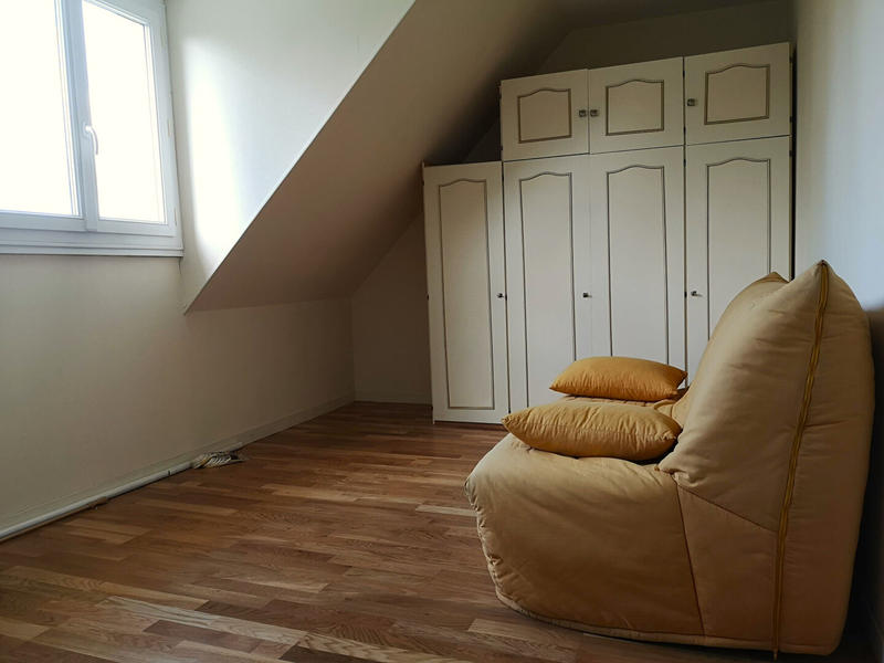 Maison - 155 m² - 9 pièces