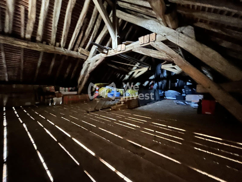 Maison - 100 m² - 1 pièce