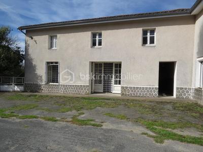 Corps de ferme - 161 m² - 7 pièces