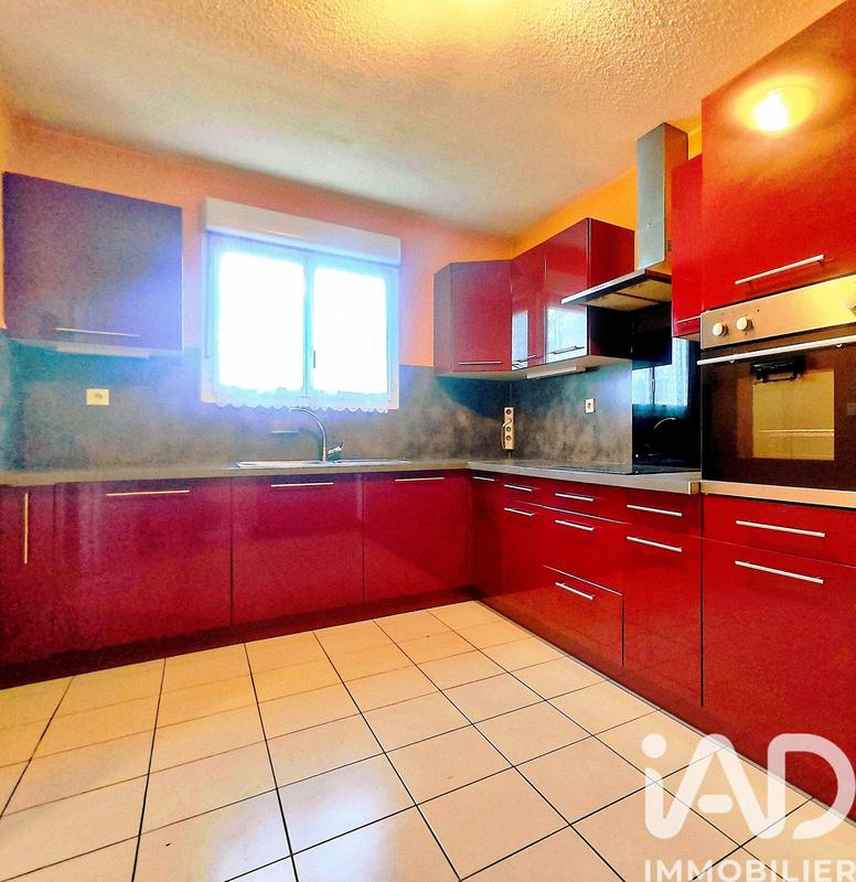 Maison - 95 m² - 4 pièces