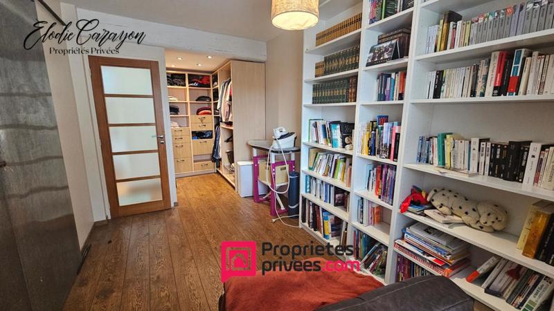 Maison - 143 m² - 4 pièces