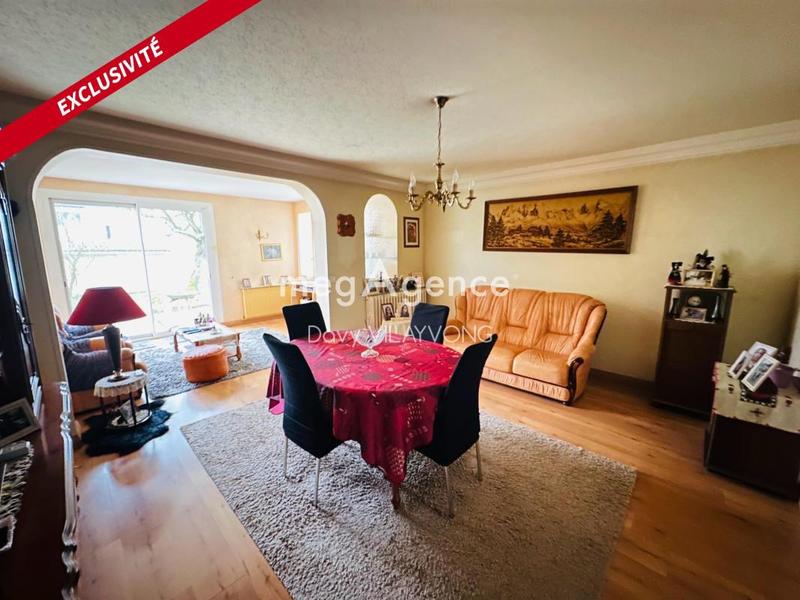 Maison de ville - 94 m² - 6 pièces