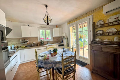 Villa - 145 m² - 4 pièces