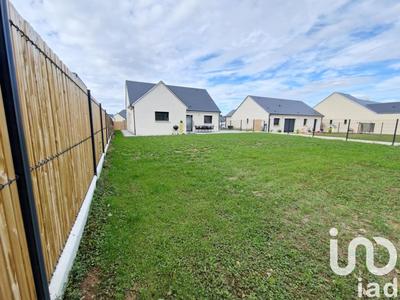 Maison - 94 m² - 5 pièces