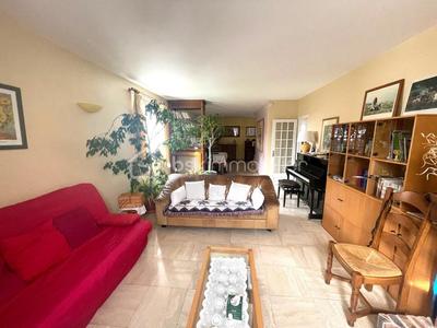 Maison - 175 m² - 7 pièces