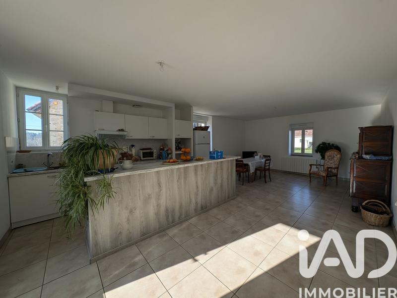 Maison - 160 m² - 5 pièces