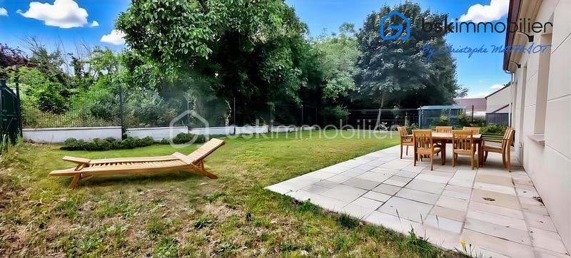 Maison - 153 m² - 8 pièces