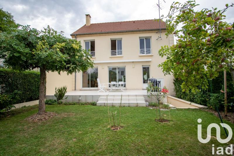 Maison - 141 m² - 6 pièces