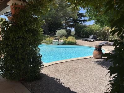 Maison - 137 m² - 4 pièces