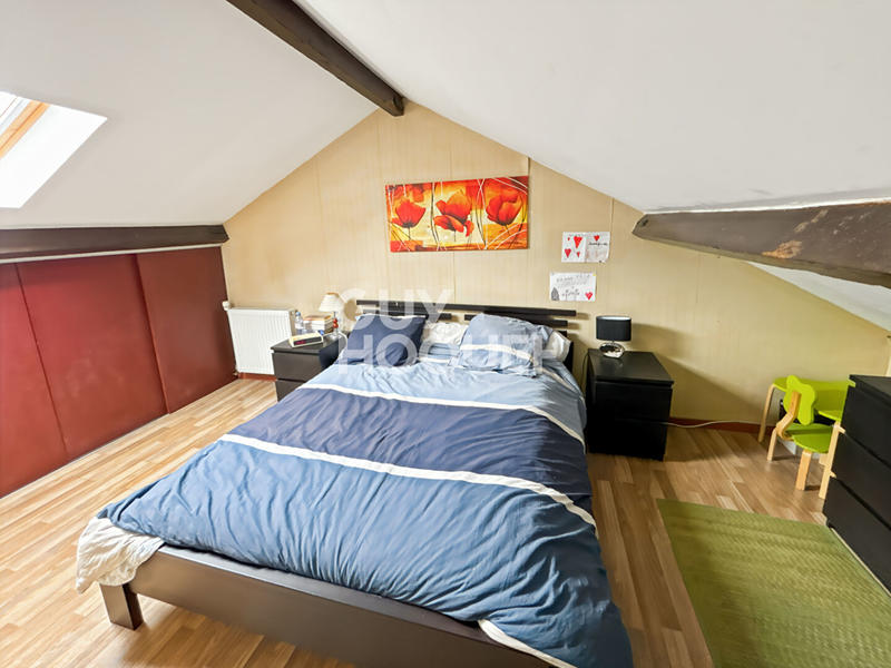 Maison - 92 m² - 6 pièces