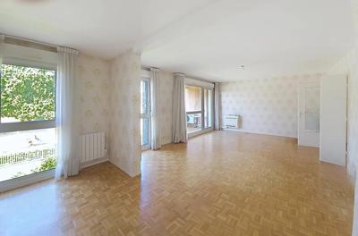 Appartement - 101 m² - 5 pièces