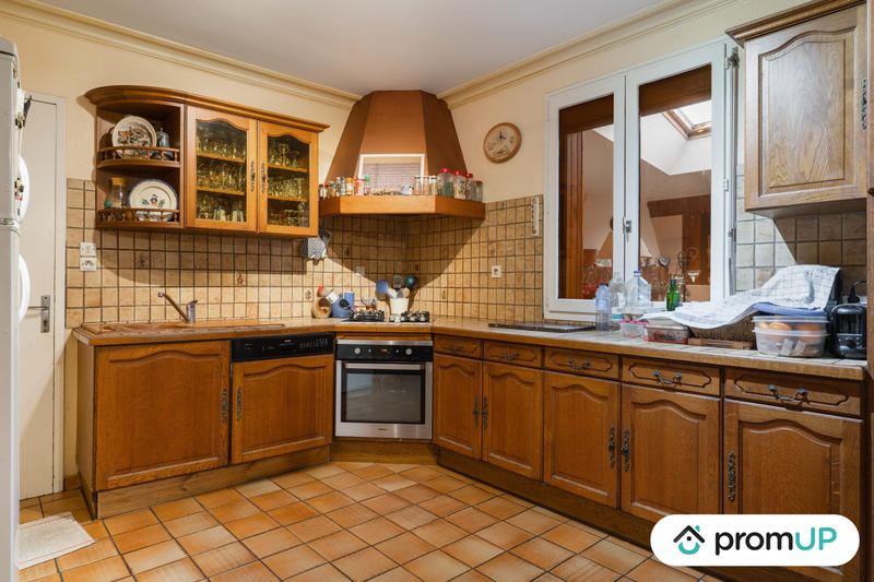 Maison - 142 m² - 6 pièces