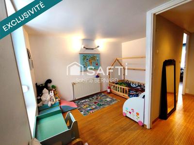 Maison - 85 m² - 5 pièces