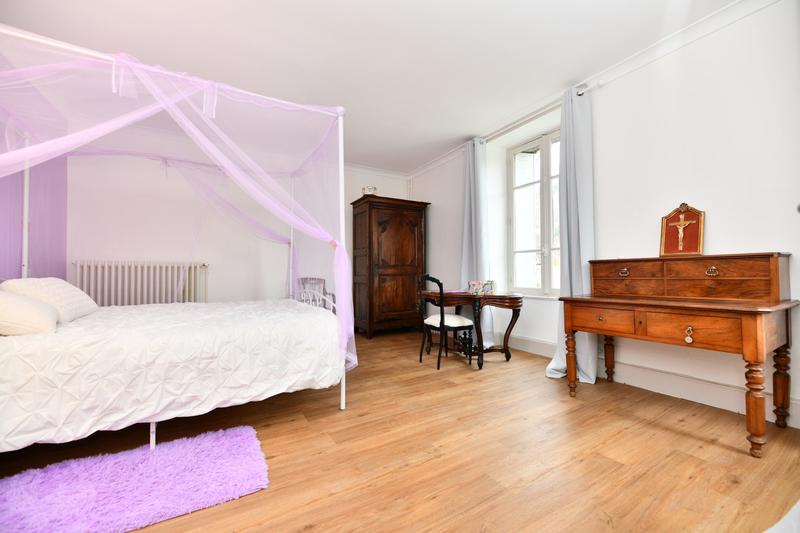 Manoir - 370 m² - 13 pièces