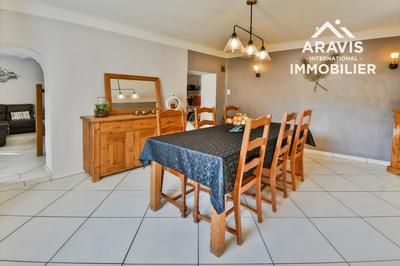 Maison de village - 120 m² - 4 pièces