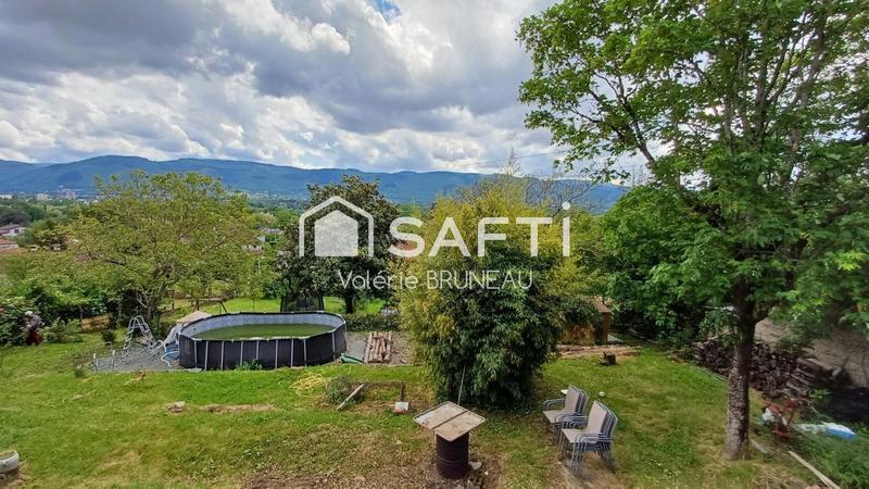 Maison - 105 m² - 4 pièces