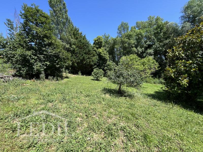 Terrain - 3 773 m²