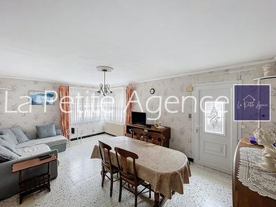 Maison - 117 m² - 7 pièces