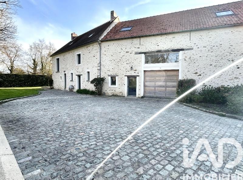 Maison - 354 m² - 12 pièces