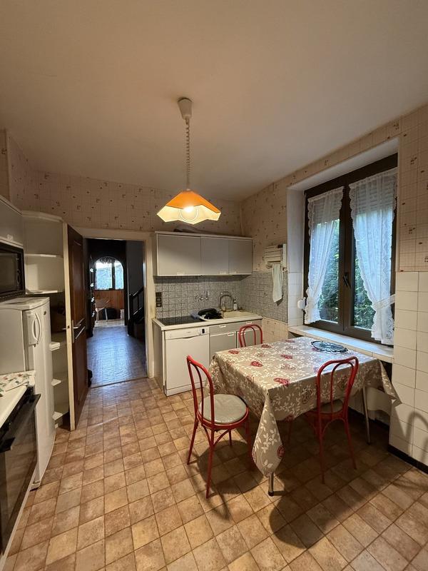 Maison - 107 m² - 5 pièces