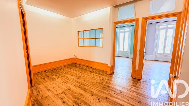 Appartement - 85 m² - 3 pièces