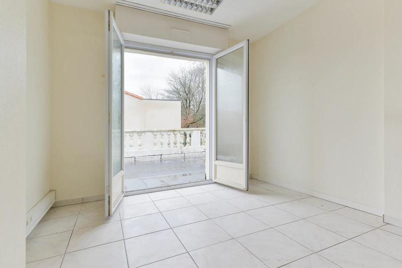 Maison - 162 m² - 6 pièces