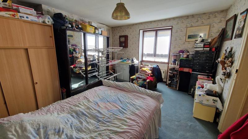 Immeuble - 183 m² - 9 pièces