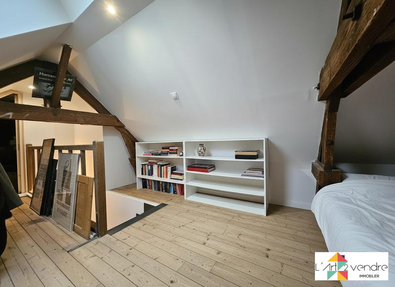 Maison - 111 m² - 6 pièces