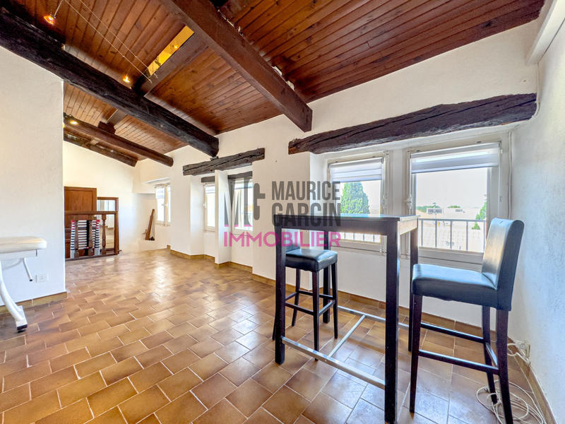 Appartement - 192 m² - 6 pièces