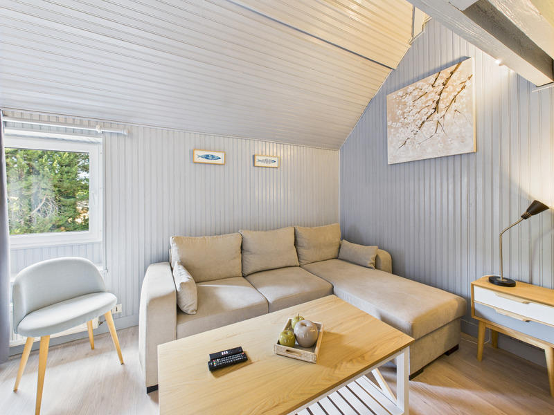 Maison - 230 m² - 7 pièces