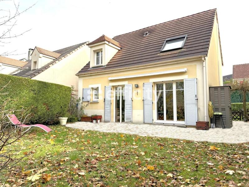 Maison - 105 m² - 5 pièces