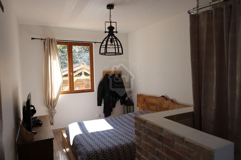 Maison - 175 m² - 6 pièces