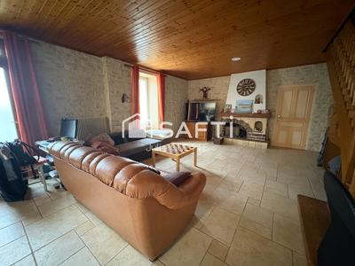 Maison - 270 m² - 10 pièces