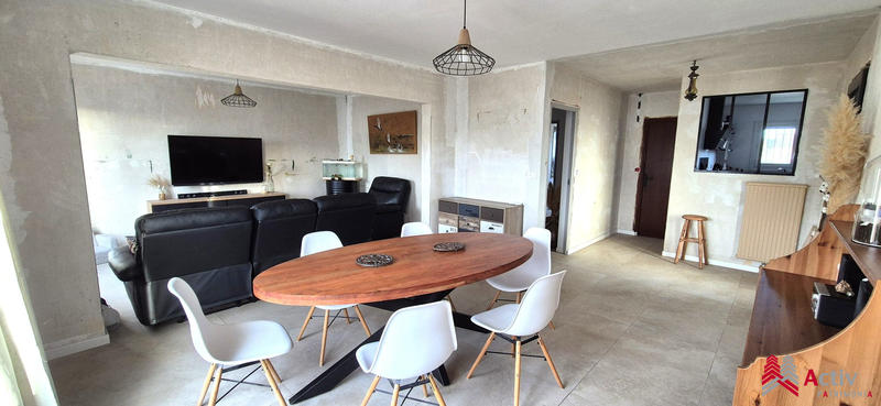 Villa - 163 m² - 6 pièces