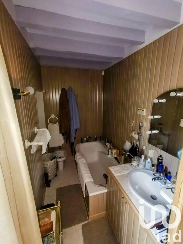 Maison de maîtres - 250 m² - 10 pièces