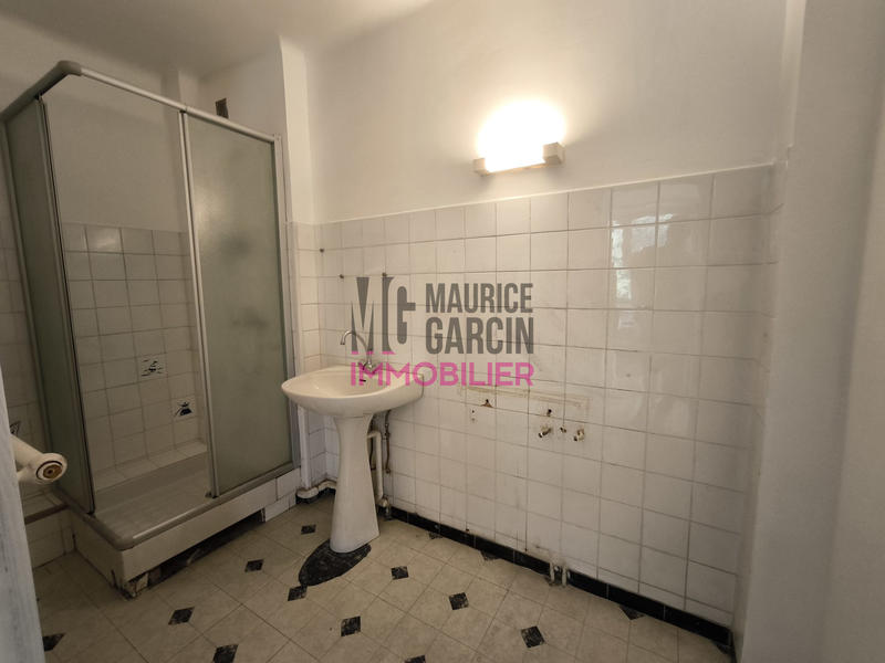 Appartement - 95 m² - 5 pièces