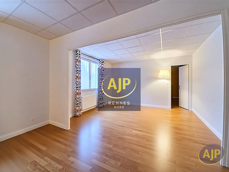 Appartement - 114 m² - 5 pièces