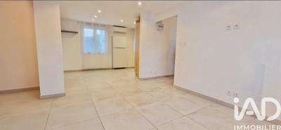 Maison - 75 m² - 4 pièces