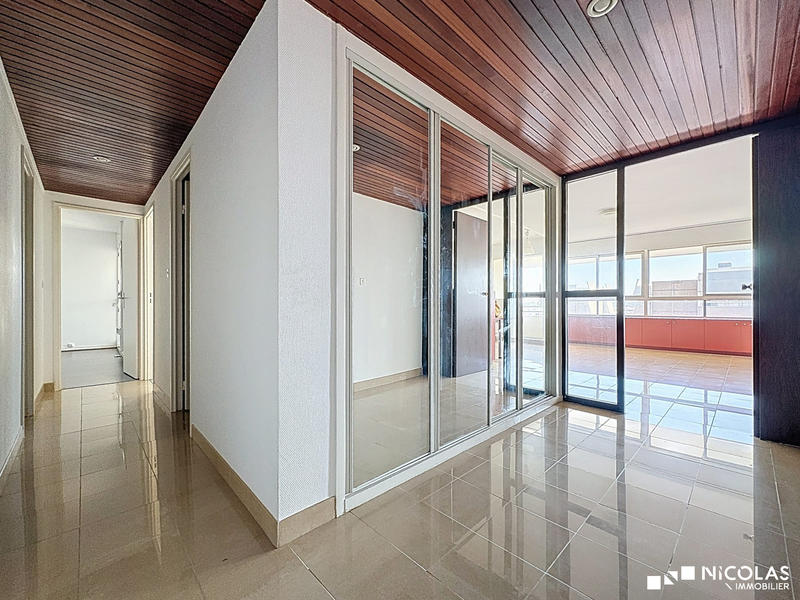 Appartement - 76 m² - 3 pièces