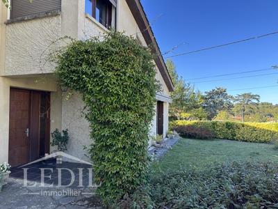 Maison d'architecte - 190 m² - 6 pièces