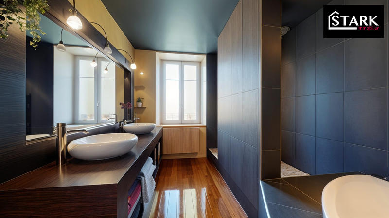 Maison - 209 m² - 7 pièces