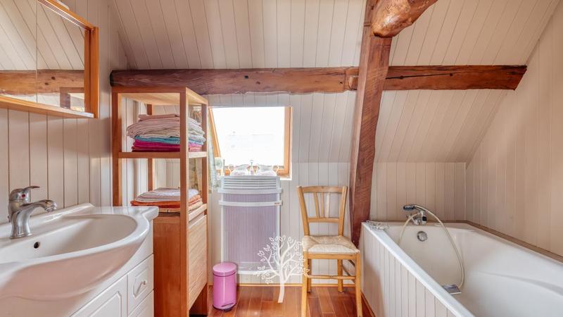 Maison de campagne - 200 m² - 6 pièces