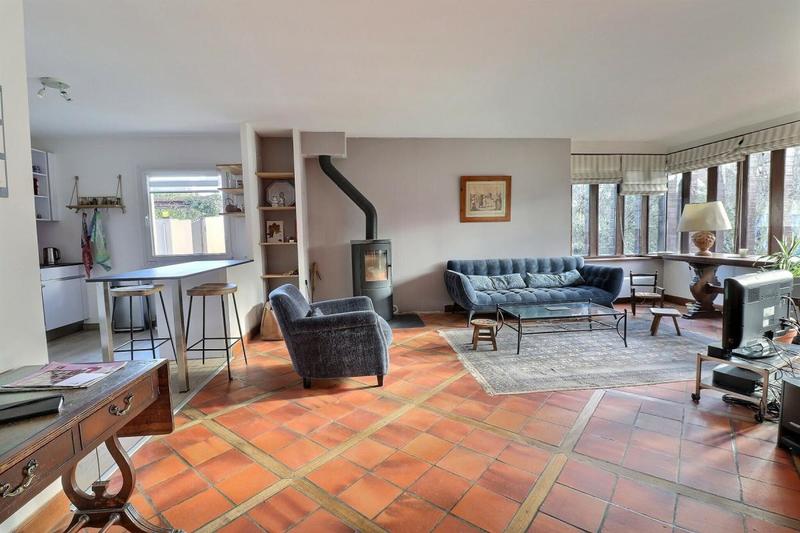 Maison - 141 m² - 7 pièces