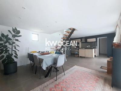 Maison - 133 m² - 5 pièces