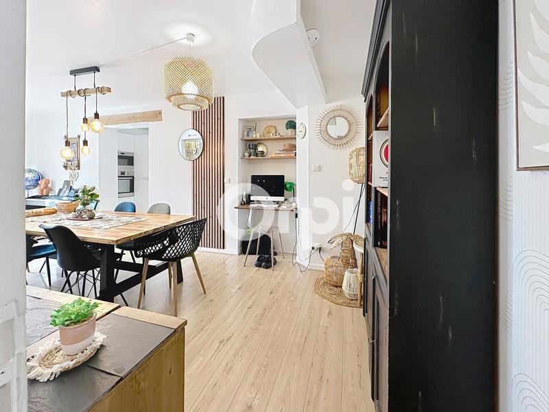 Maison - 153 m² - 5 pièces