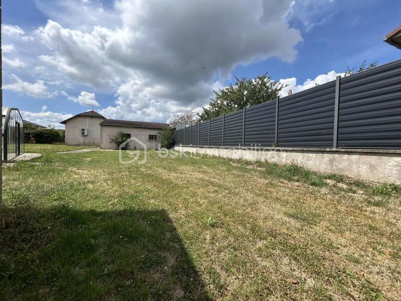 Maison - 220 m² - 10 pièces