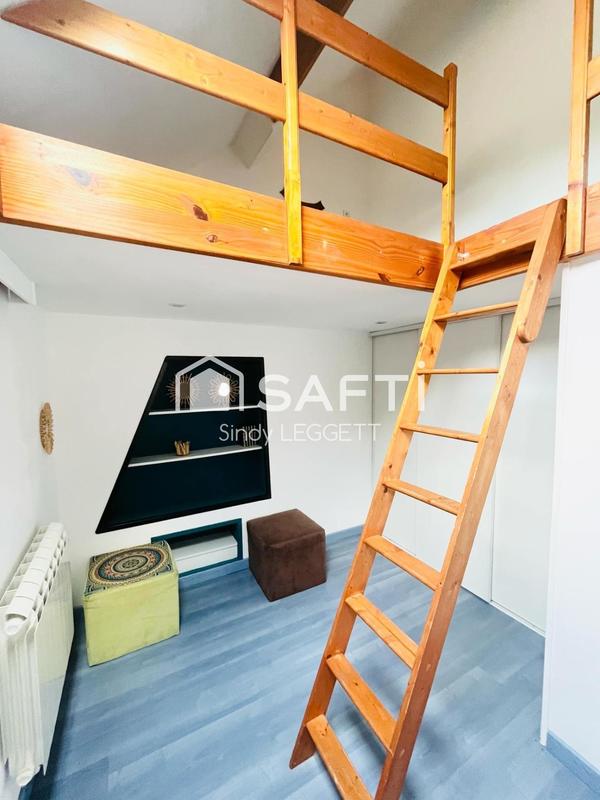 Maison - 201 m² - 7 pièces