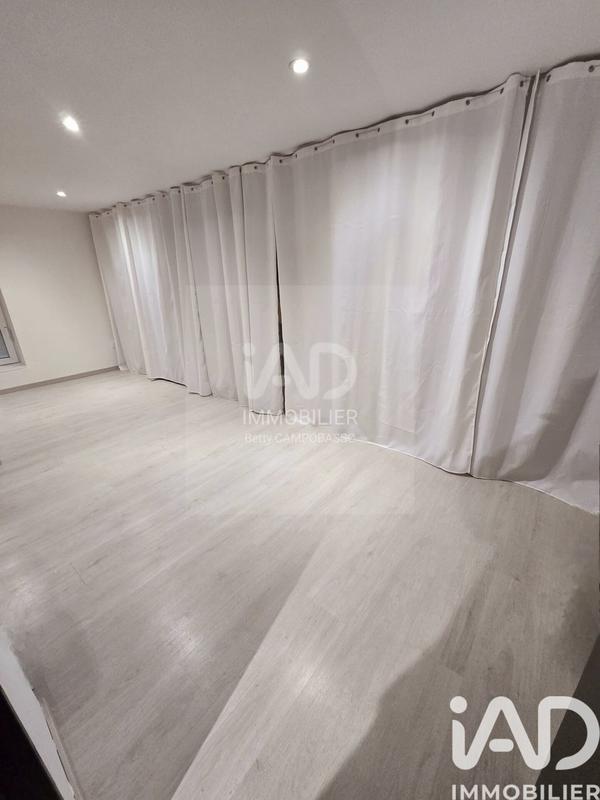 Maison - 87 m² - 5 pièces